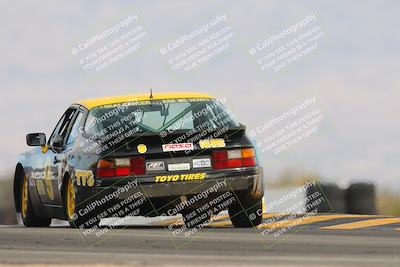 media/Feb-17-2024-Nasa AZ (Sat) [[ca3372609e]]/5-Race Group B/Session 2 Qualify (Turn 16)/